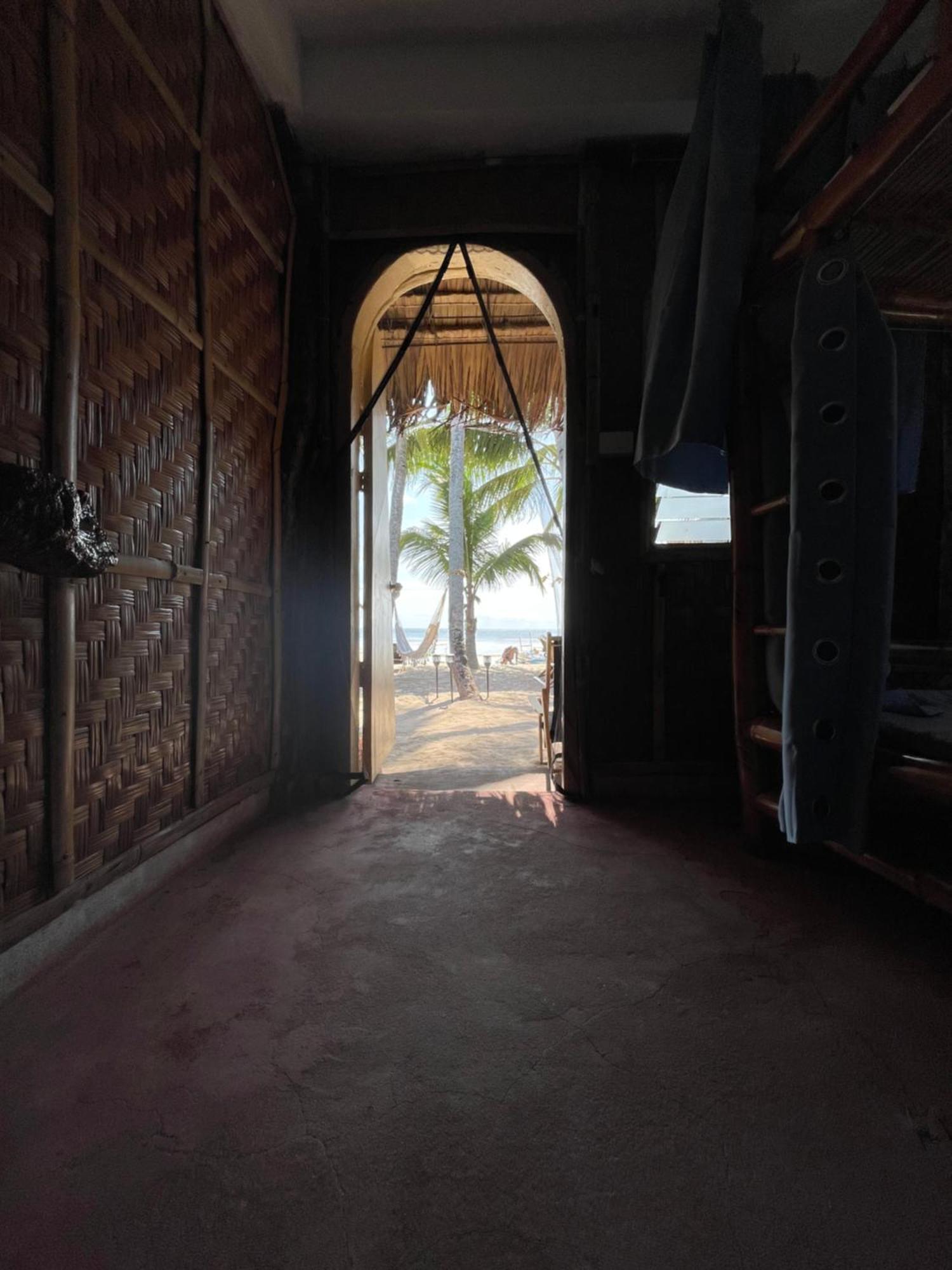 Voodoo House Bed & Breakfast Lalao Bagian luar foto
