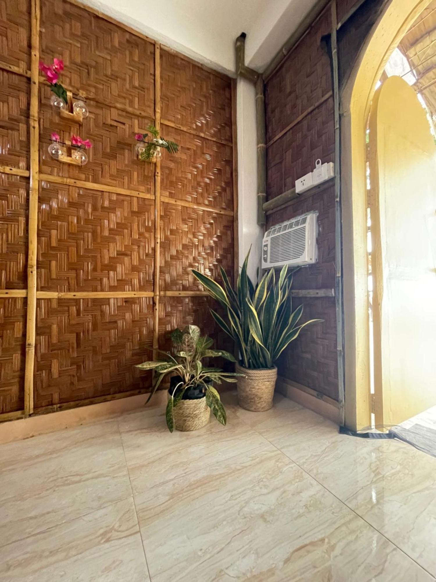 Voodoo House Bed & Breakfast Lalao Bagian luar foto