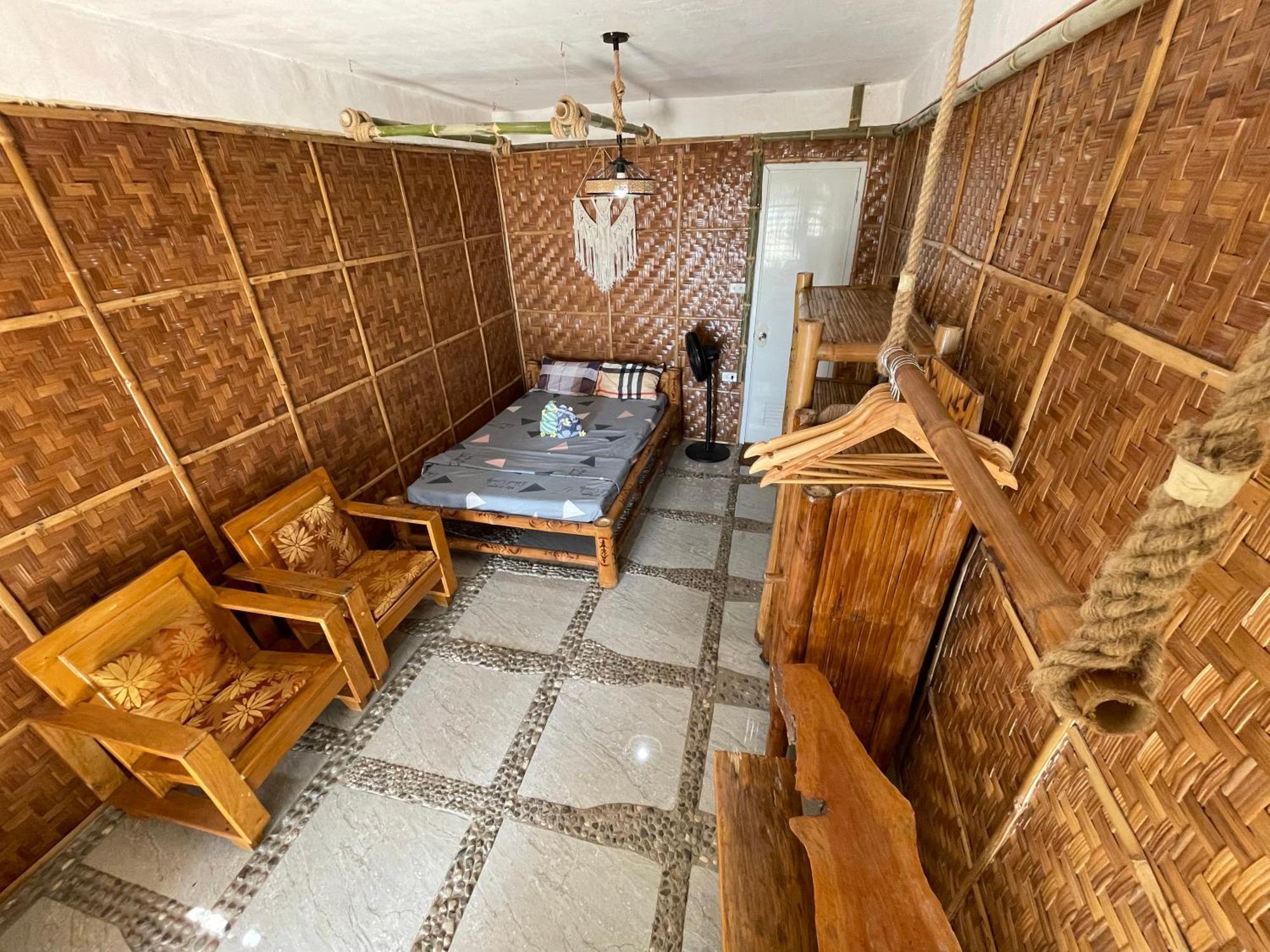 Voodoo House Bed & Breakfast Lalao Bagian luar foto